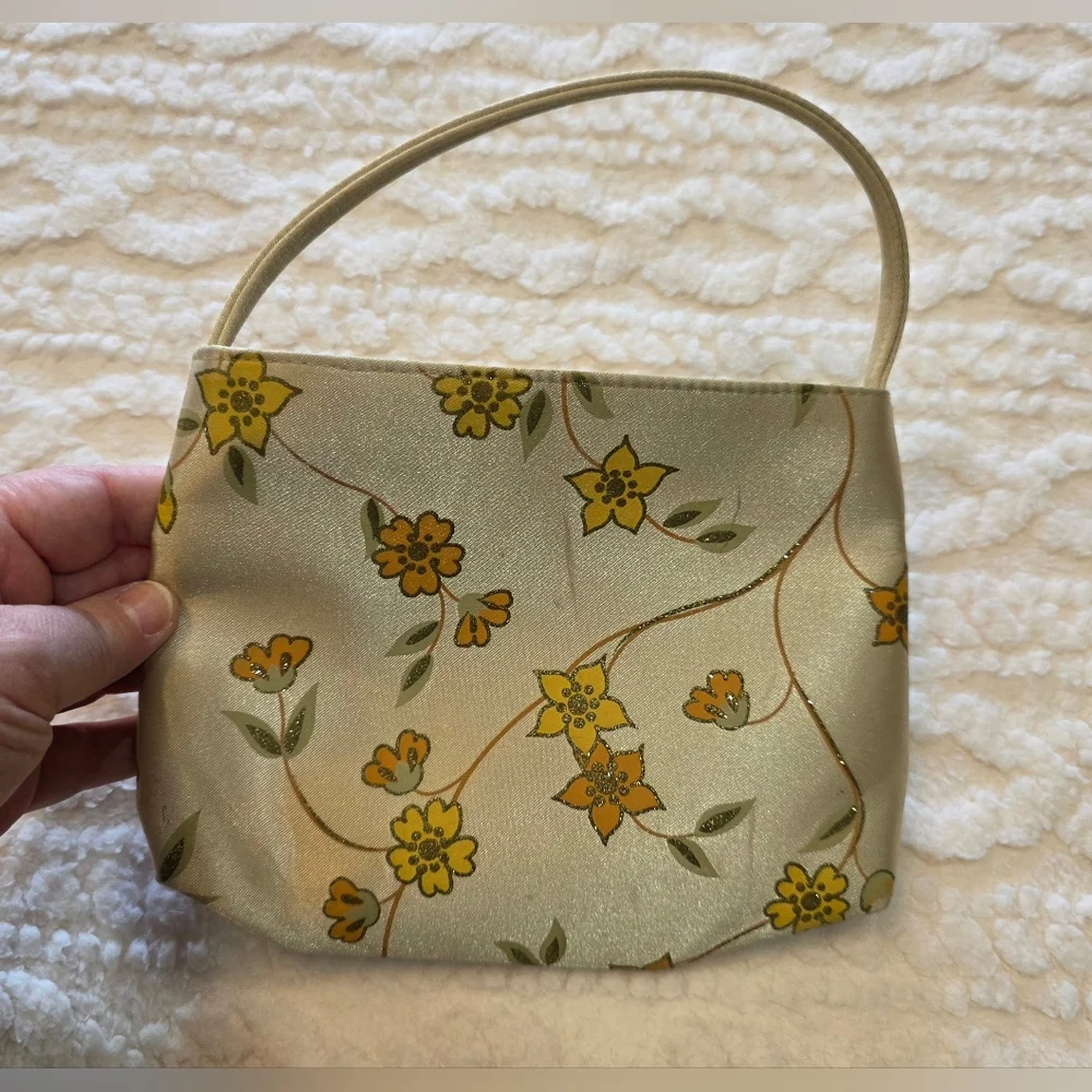 Vintage-Inspired Yellow Floral Mini Purse